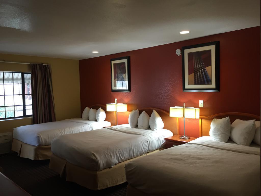 Vista Inn & Suites Beale Street Мемфис Экстерьер фото