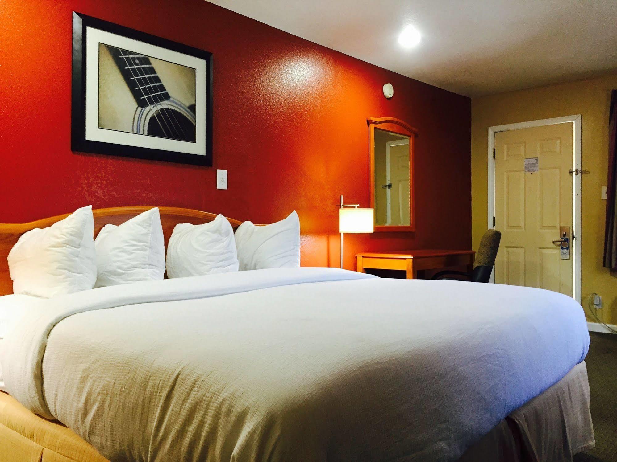 Vista Inn & Suites Beale Street Мемфис Экстерьер фото